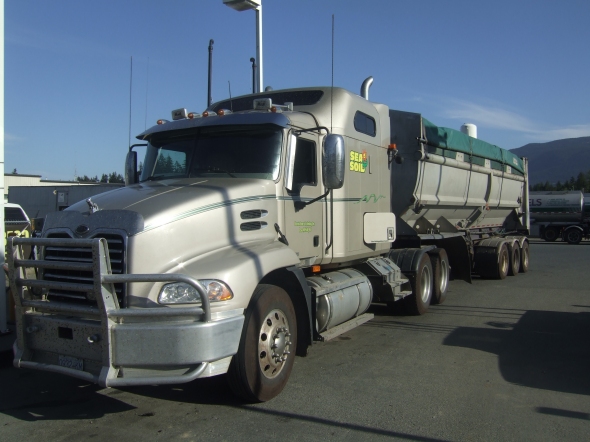 SEA SOIL truck